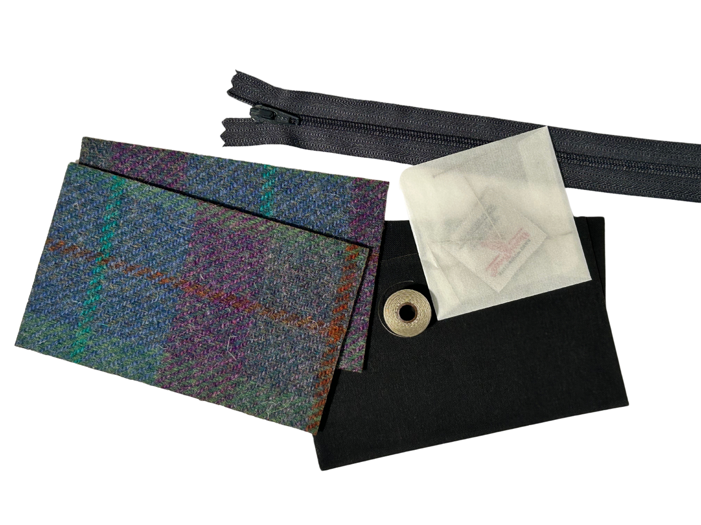 Harris Tweed Highland Cow Design Coin Purse Craft Kit | Britton SCOTLAND