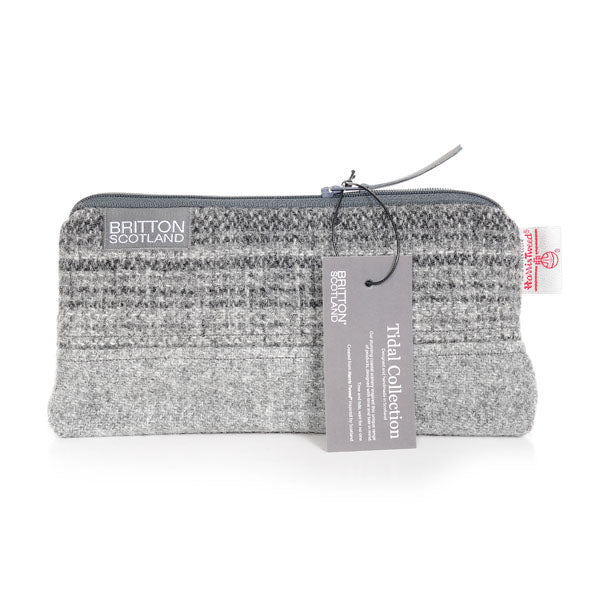 Harris Tweed Tidal Range Medium Wash Bag | Britton SCOTLAND